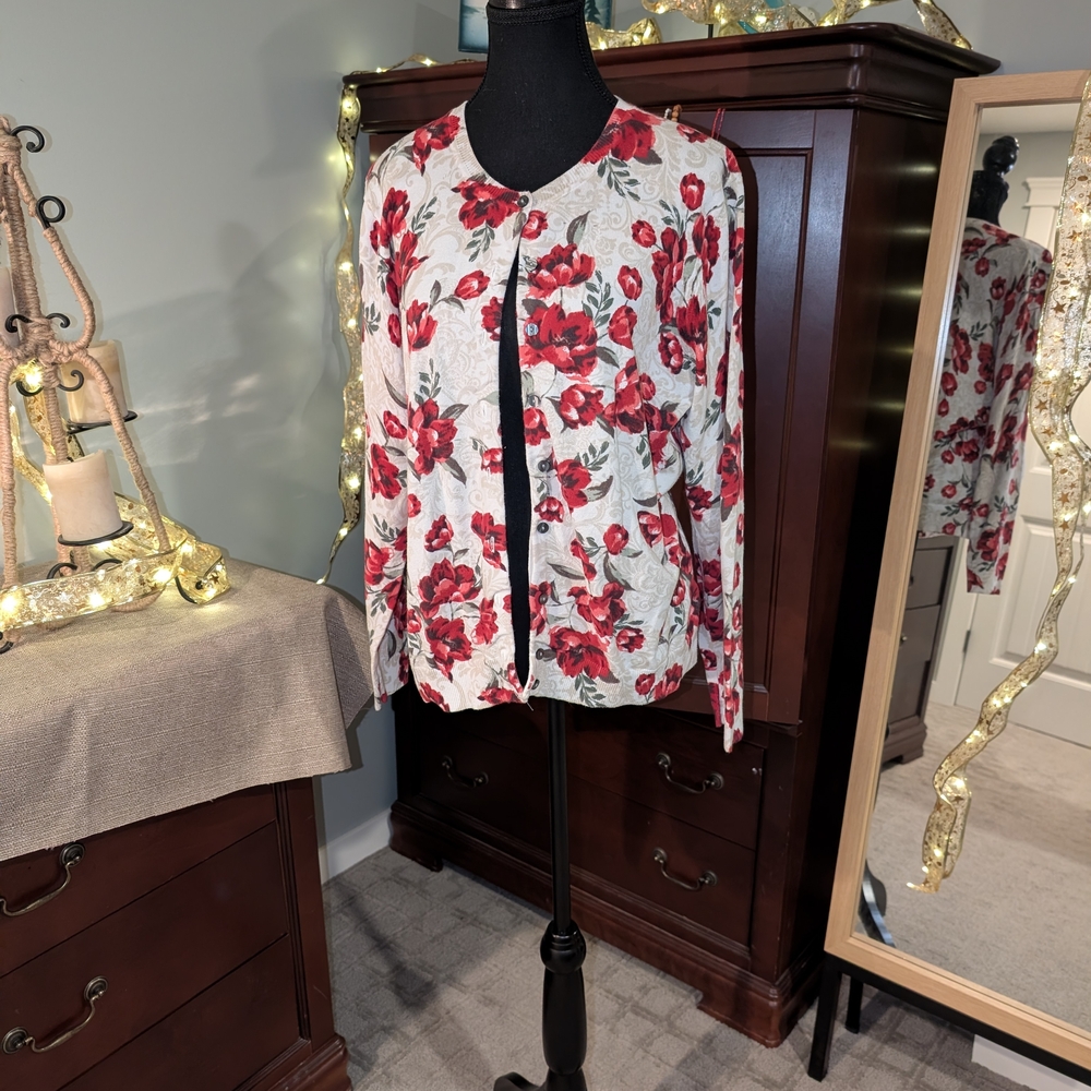Karen Scott Red Floral Cardigan